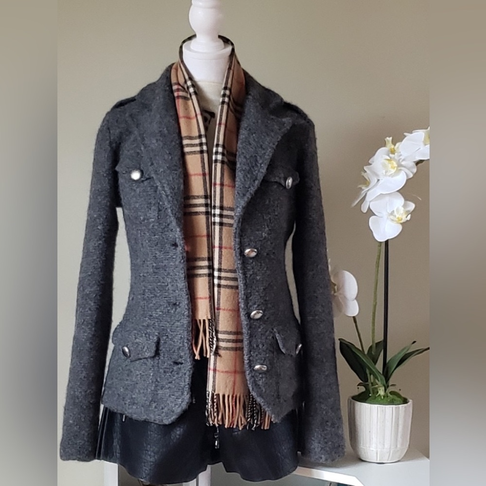 NWOT MARISOL wool blend Grey Blazer for Women